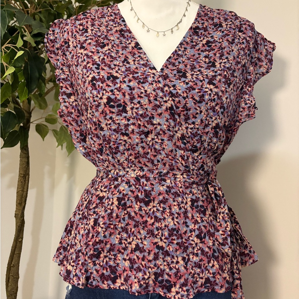 Jessica Simpson Multicolor V-Neck Blouse